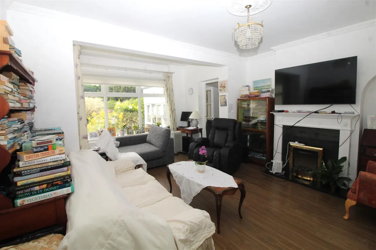 The Drive, Potters Bar EN6 2AP, photo 14