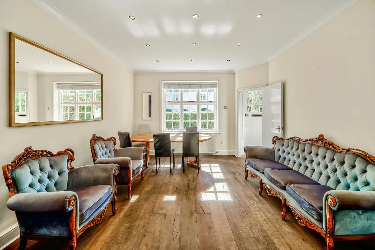 Fowlers Walk, Ealing, London, W5, photo 11