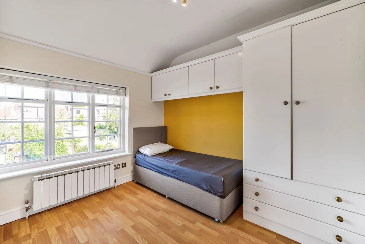 Fowlers Walk, Ealing, London, W5, photo 9