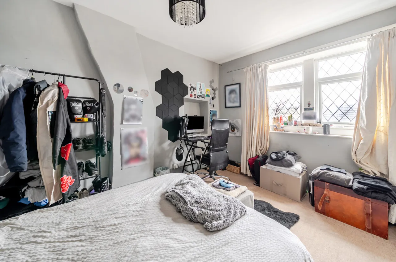 Woodland View, Calverley, LS28, photo 11