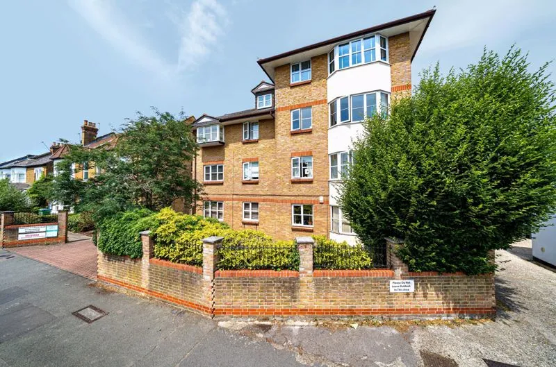 1 bed property for sale — Manor Road, 4 Oak House Manor Road Sidcup Greater London Sidcup, SIDCUP, Kent, DA157HX