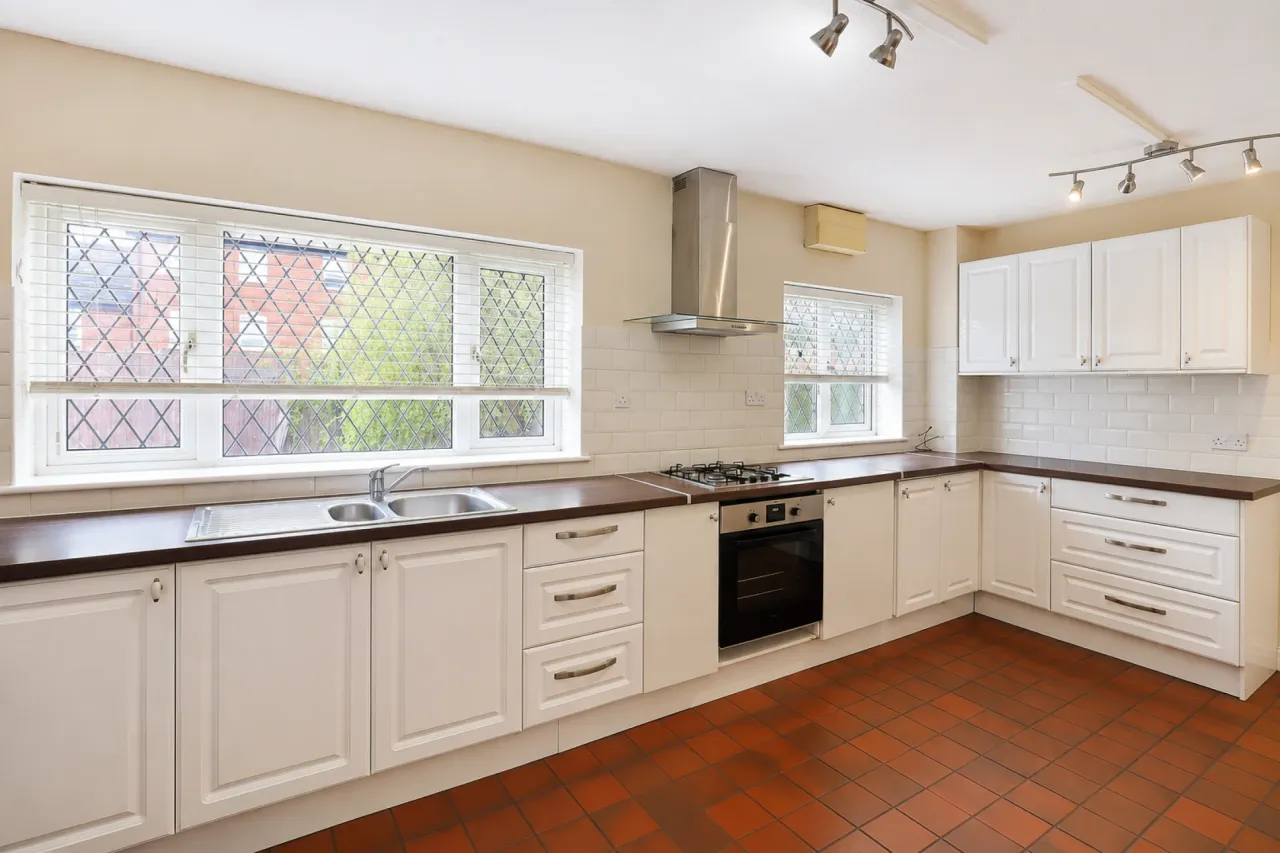 The Crescent, Telford, photo 6