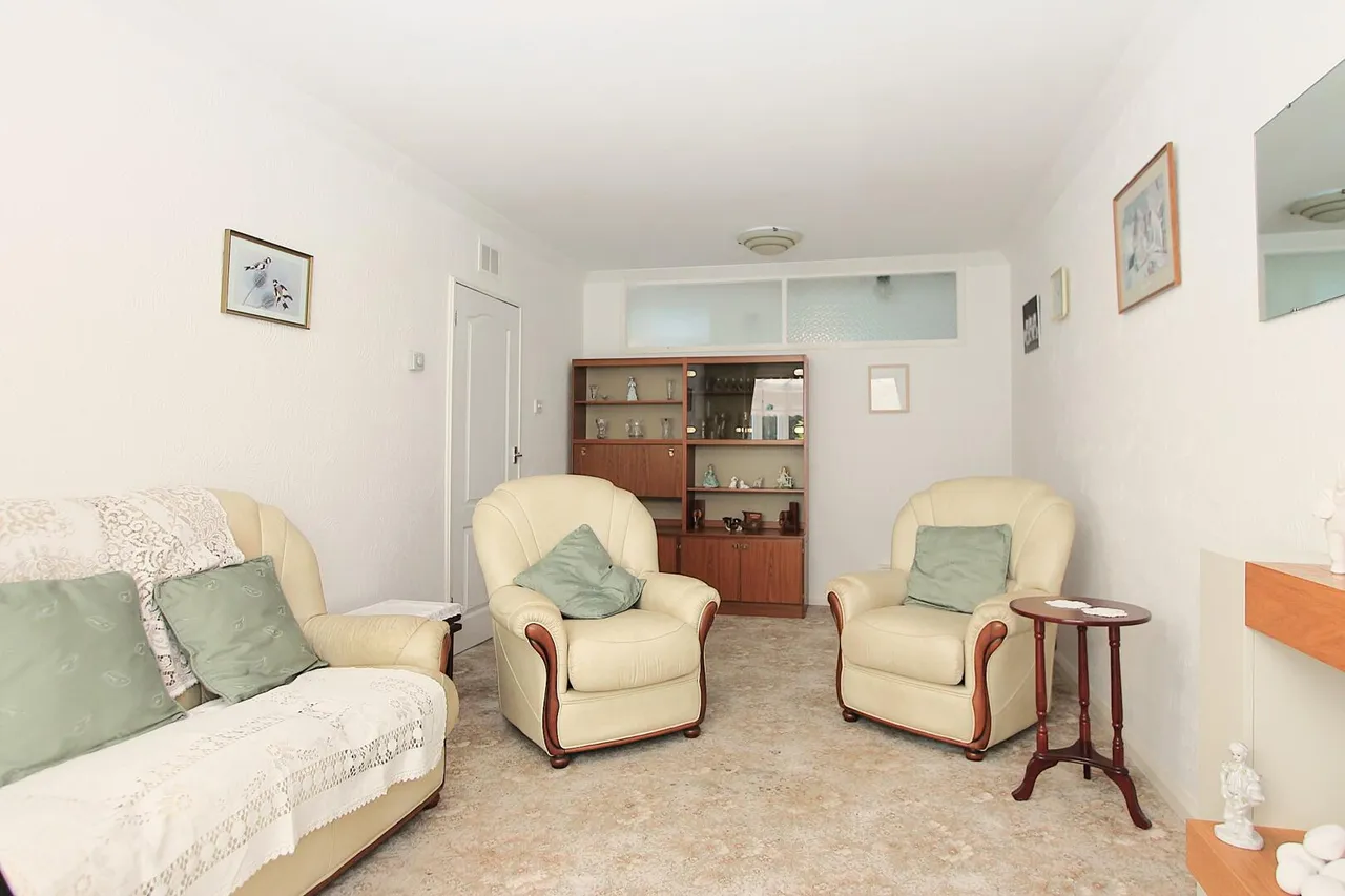 Greenfinch Road, Pedmore, Stourbridge, photo 9