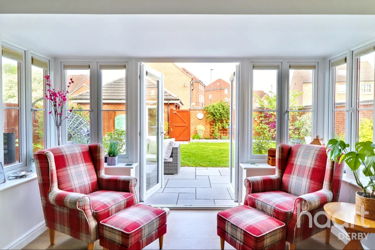 Montague Way, Chellaston, DE73, photo 2