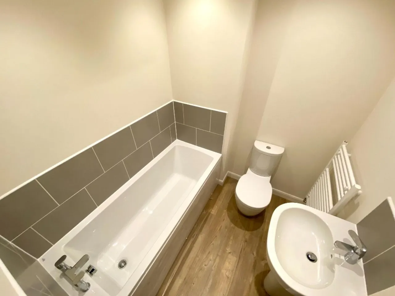 Ruthyn Close, Ashby-De-La-Zouch, LE65, photo 7