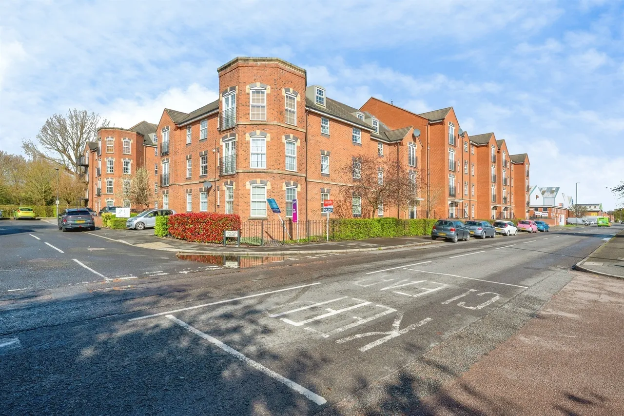 Magnus Court, Chester Green, DE21, photo 3
