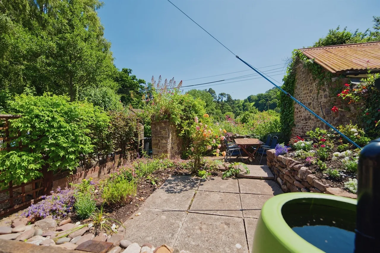 West Street, Dunster, TA24, photo 16