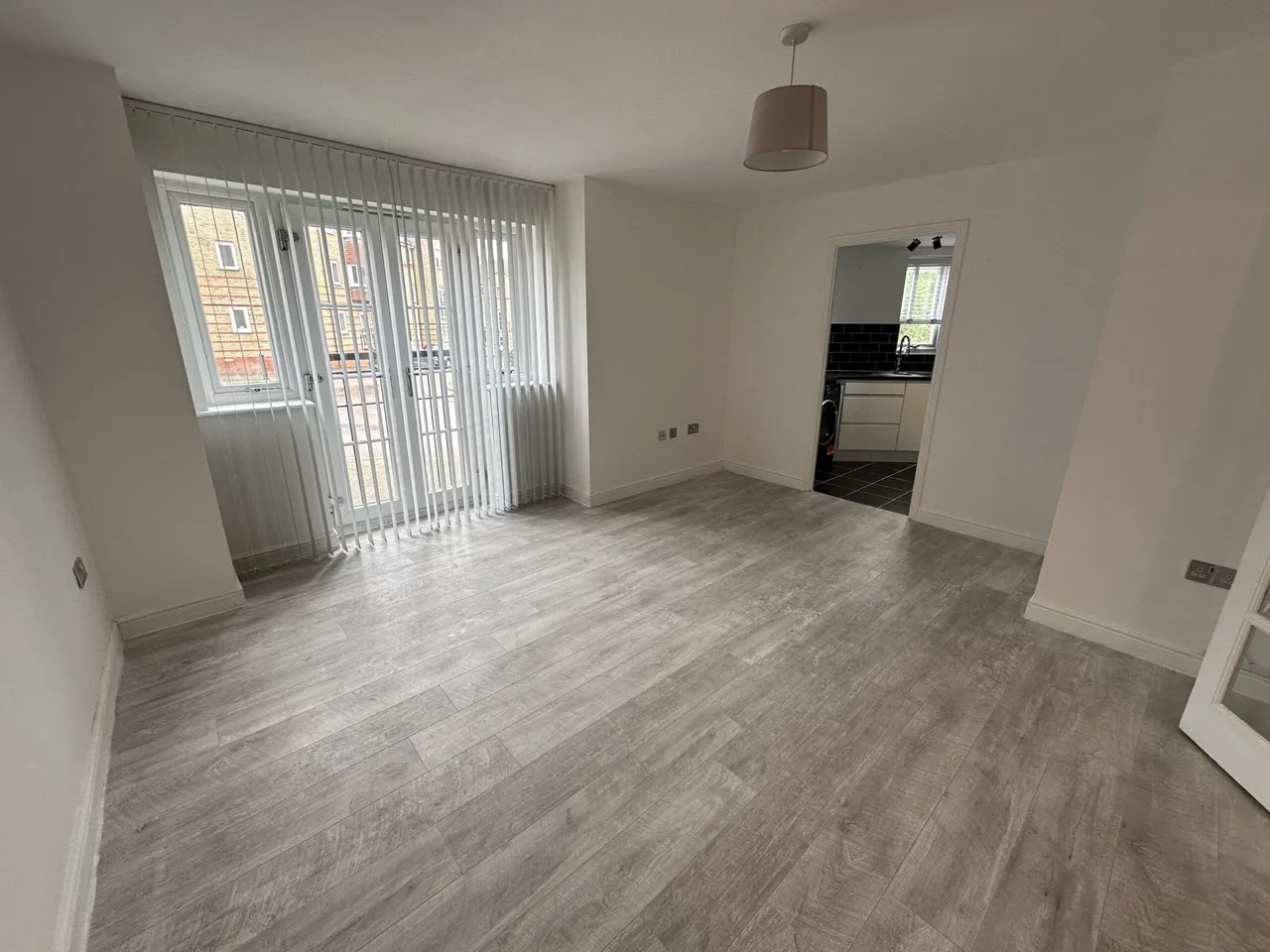 Rookes Crescent, CHELMSFORD, CM1 3GN, photo 2