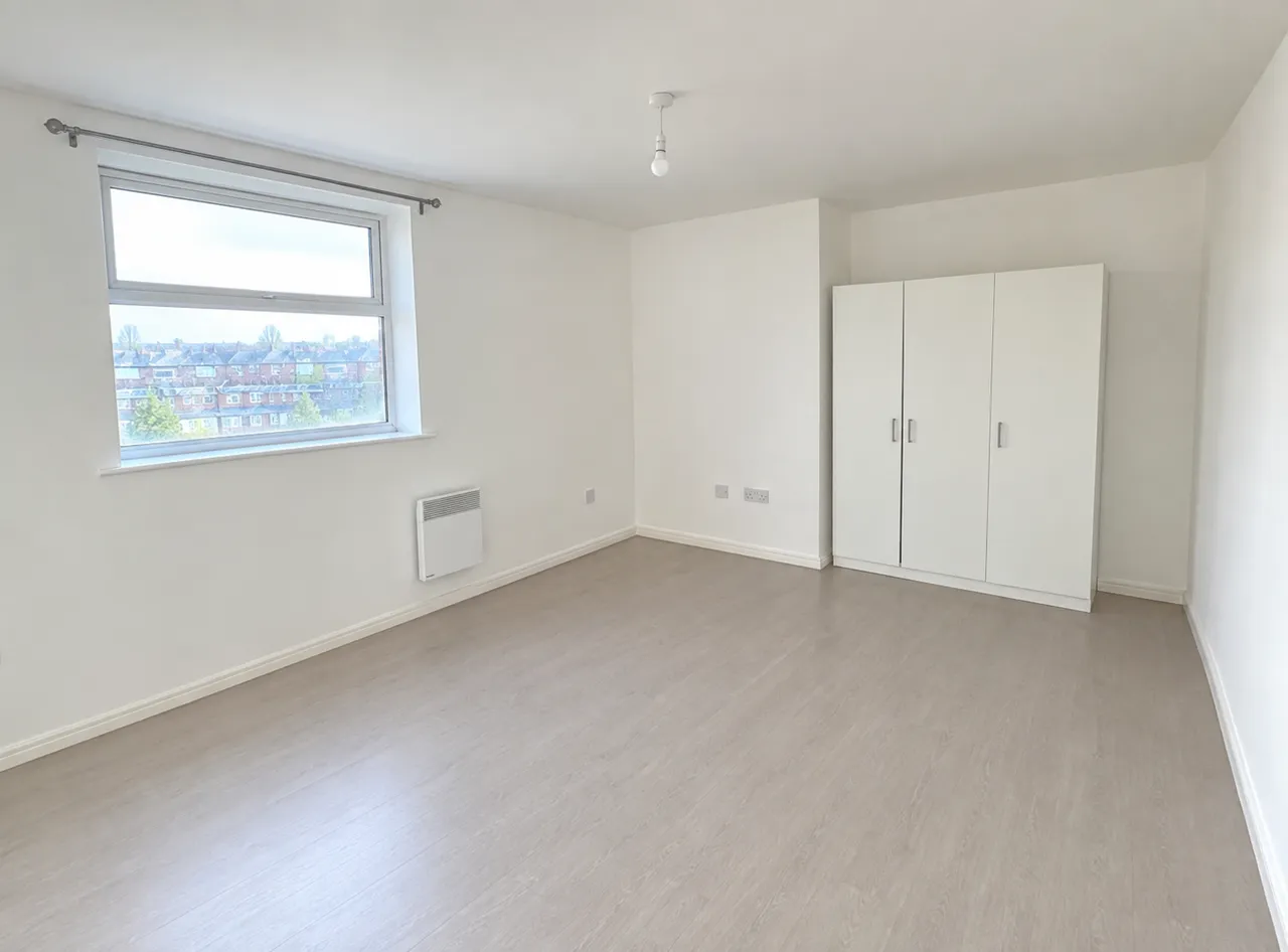 Oakcliffe Road, Baguley,M23 1DD, photo 4