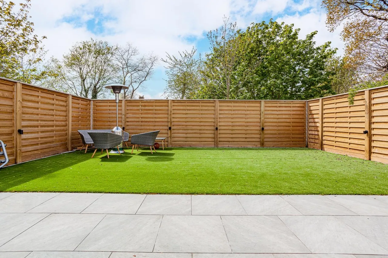 Canterbury Close, Beckenham, Kent BR3 5EP, photo 18