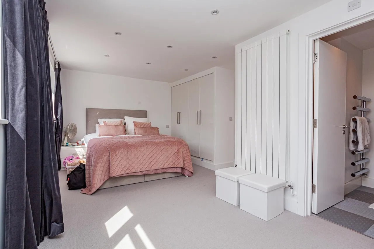 Canterbury Close, Beckenham, Kent BR3 5EP, photo 5