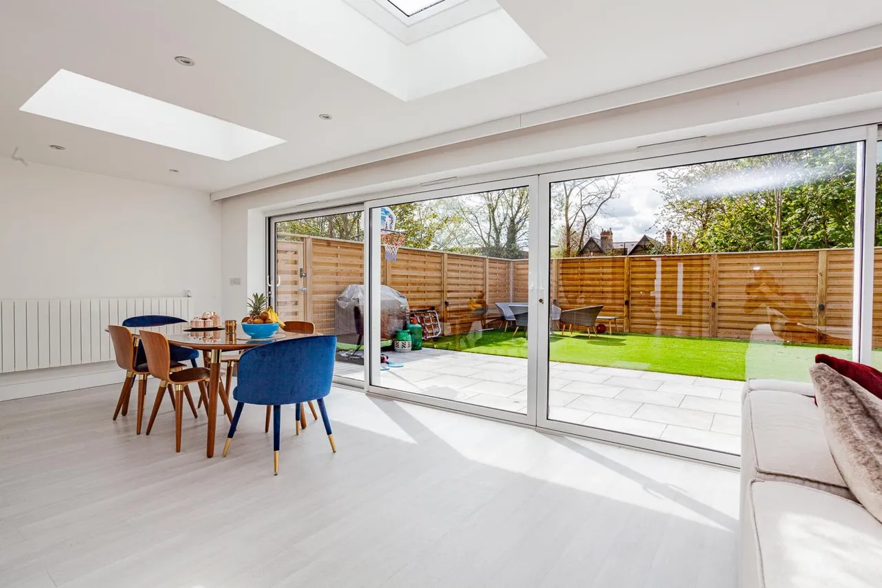 Canterbury Close, Beckenham, Kent BR3 5EP, photo 8