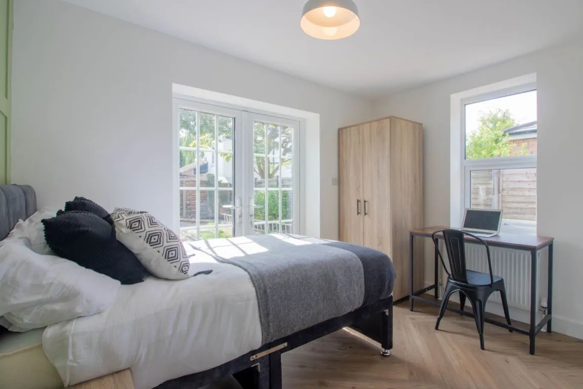 Park Street, Beeston, NG9, photo 8
