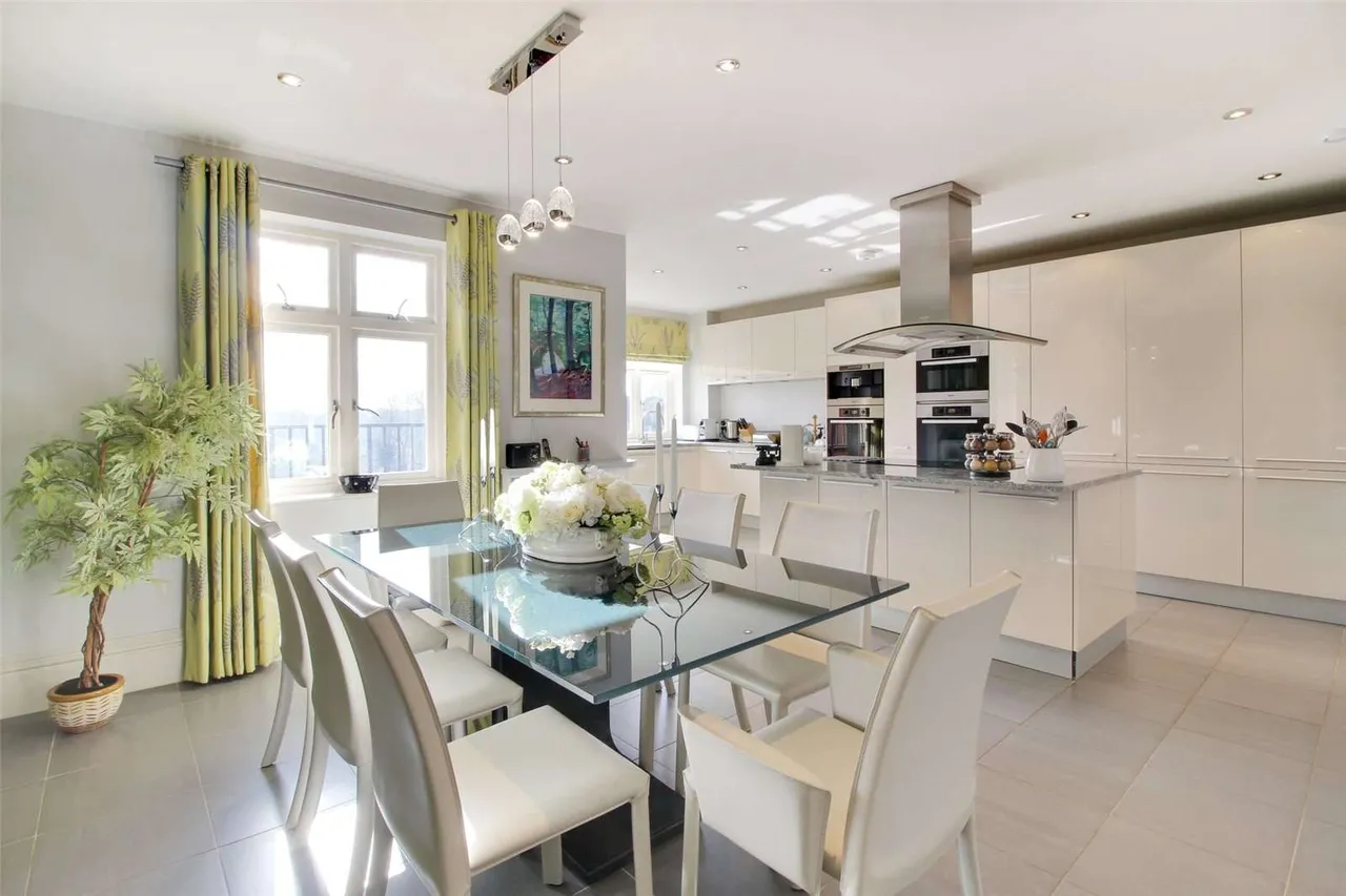 Penshurst Road, Penshurst, TN11, photo 4