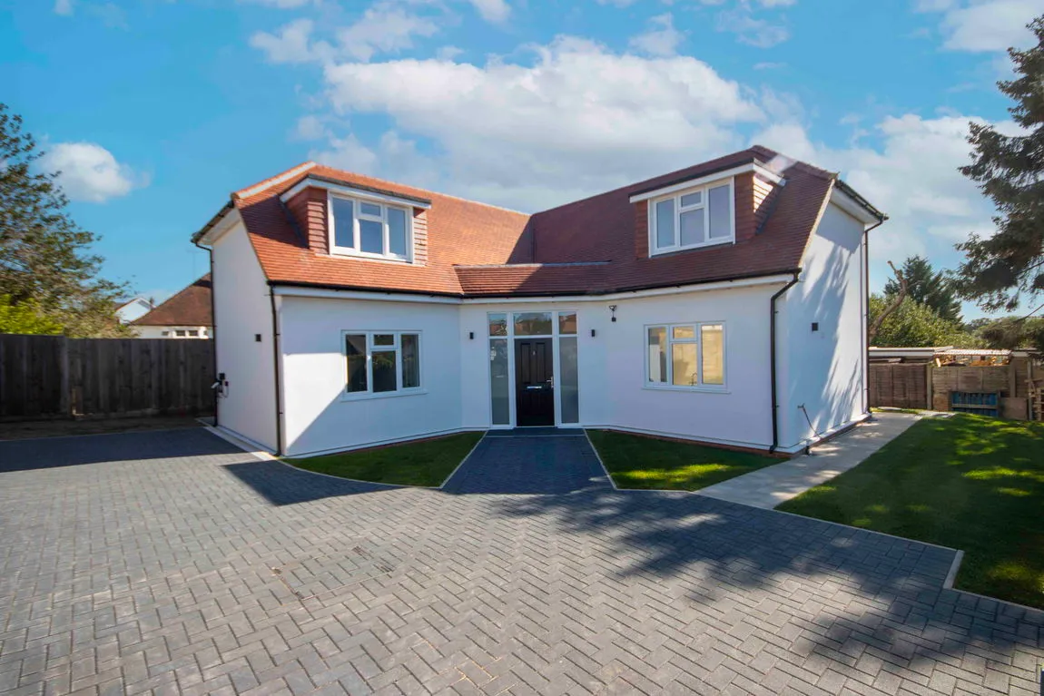 4 bed house for sale, Greenbury Close, Chorleywood, WD3