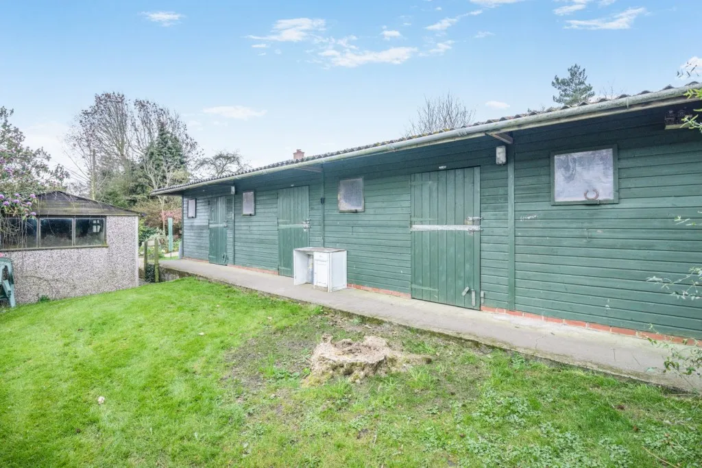 Long Marston ~ Wetherby Road, YO26, photo 43
