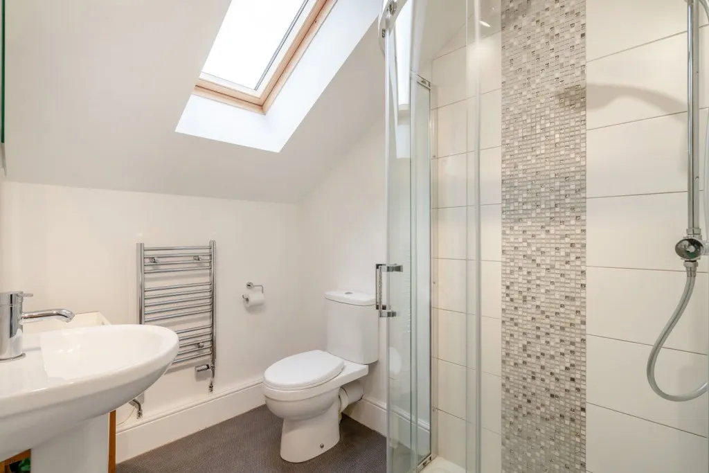 Long Marston ~ Wetherby Road, YO26, photo 27
