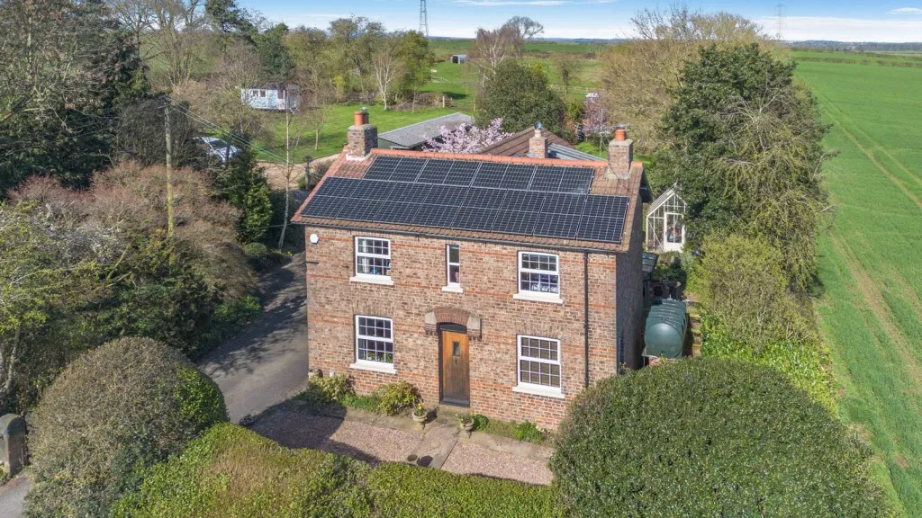 Long Marston ~ Wetherby Road, YO26, photo 29