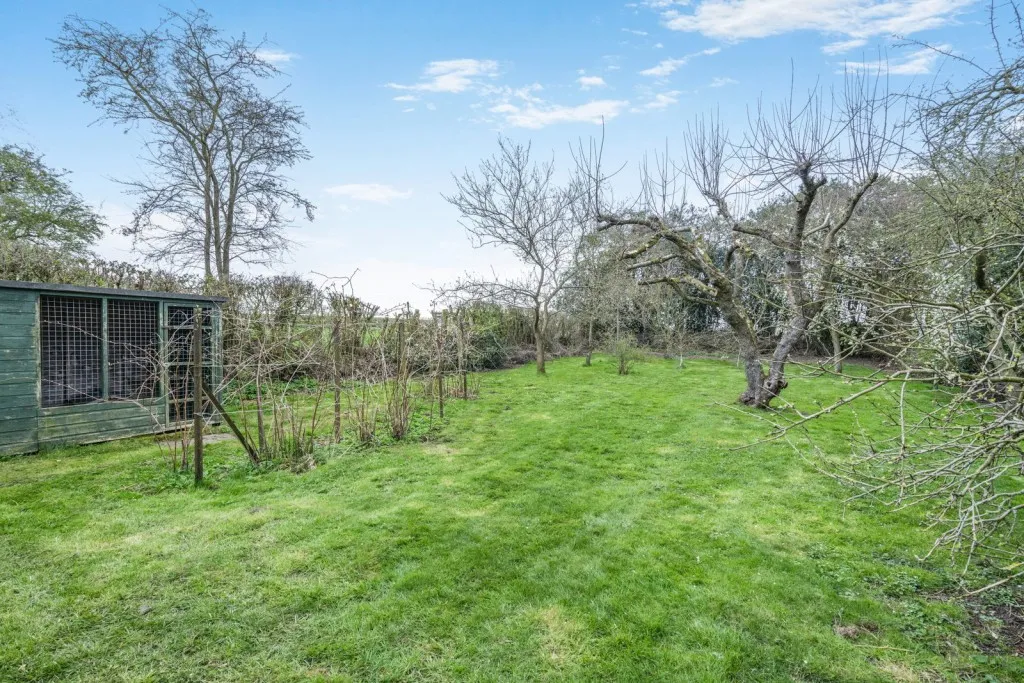Long Marston ~ Wetherby Road, YO26, photo 37