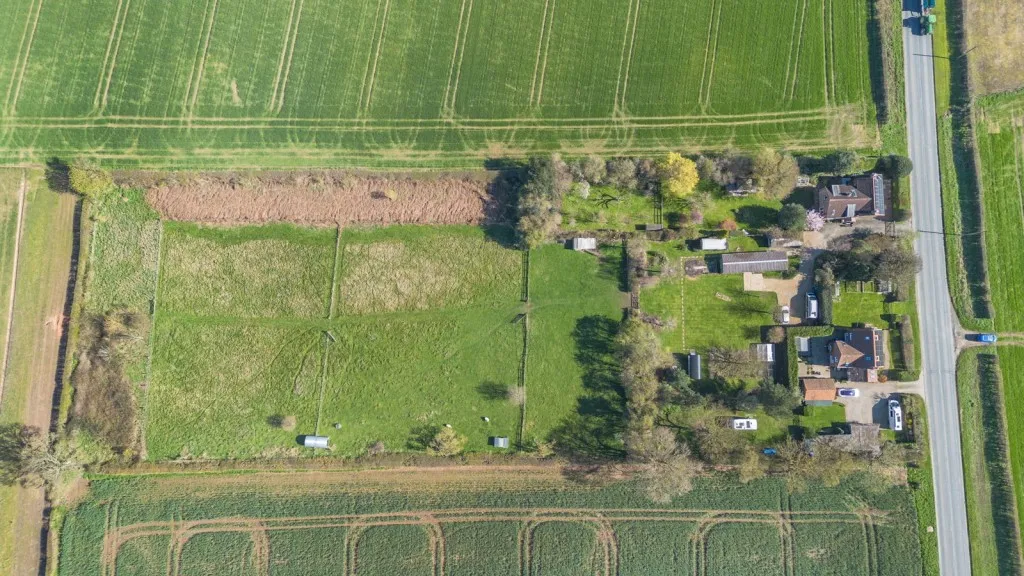 Long Marston ~ Wetherby Road, YO26, photo 33