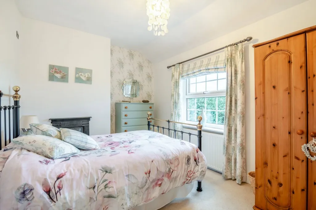 Long Marston ~ Wetherby Road, YO26, photo 18