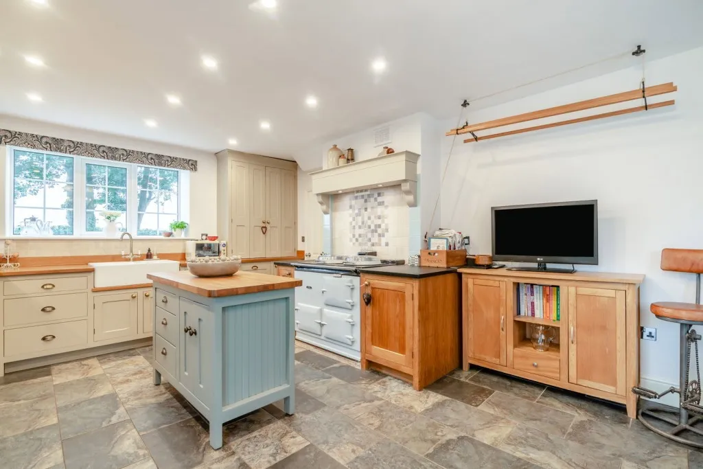 Long Marston ~ Wetherby Road, YO26, photo 10