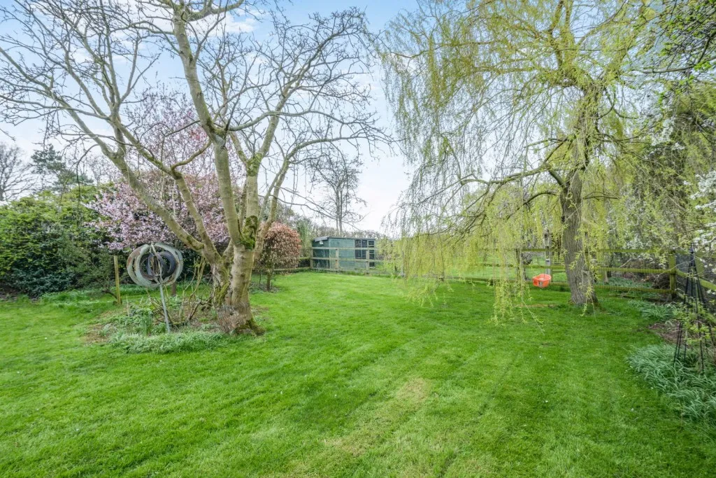 Long Marston ~ Wetherby Road, YO26, photo 36