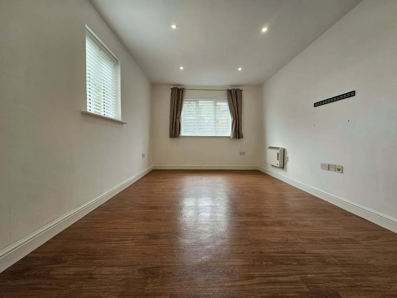 Newton Road, Great Barr, BIRMINGHAM, photo 2