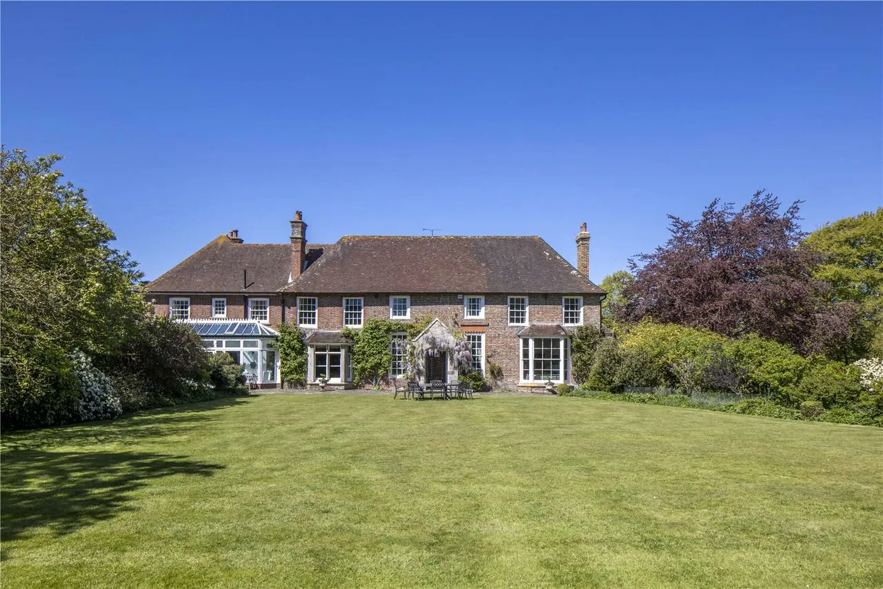 Selmeston, Polegate, East Sussex, BN26 6UB, photo 5
