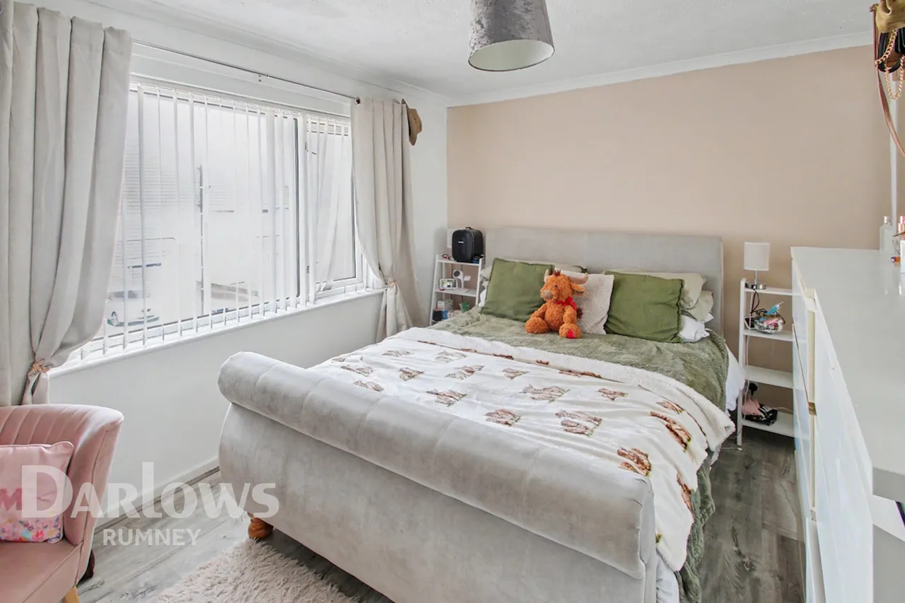 Hendre Road, Cardiff, photo 11
