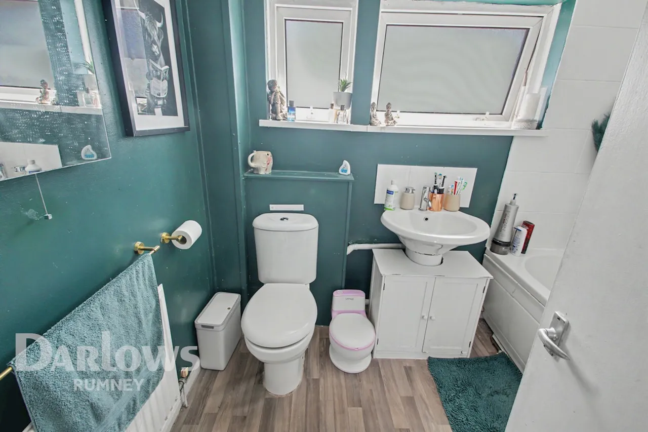 Hendre Road, Cardiff, photo 17