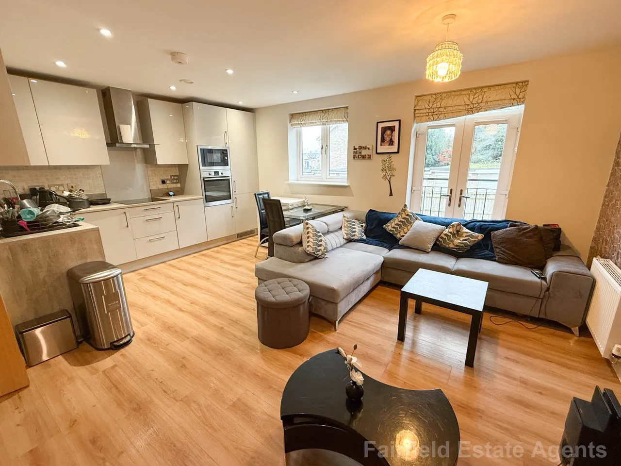Hartwell House Gibbs Couch, Watford, WD19, photo 4