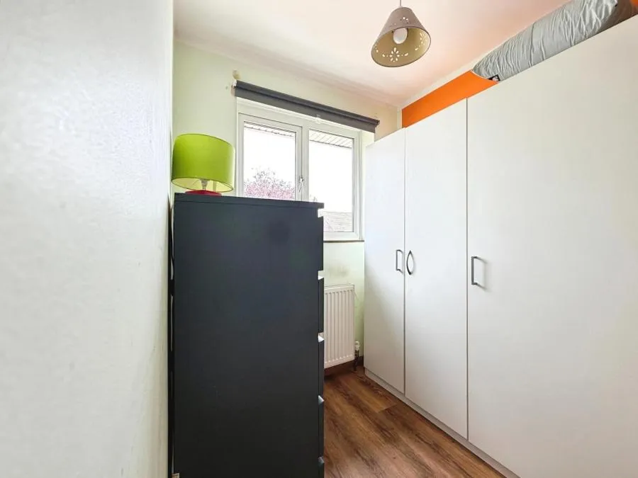 Scott Close, West Drayton, UB7, photo 13