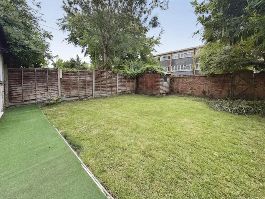 Scott Close, West Drayton, UB7, photo 10