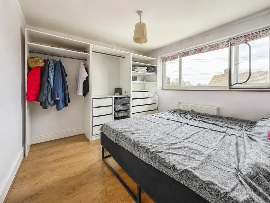 Scott Close, West Drayton, UB7, photo 6
