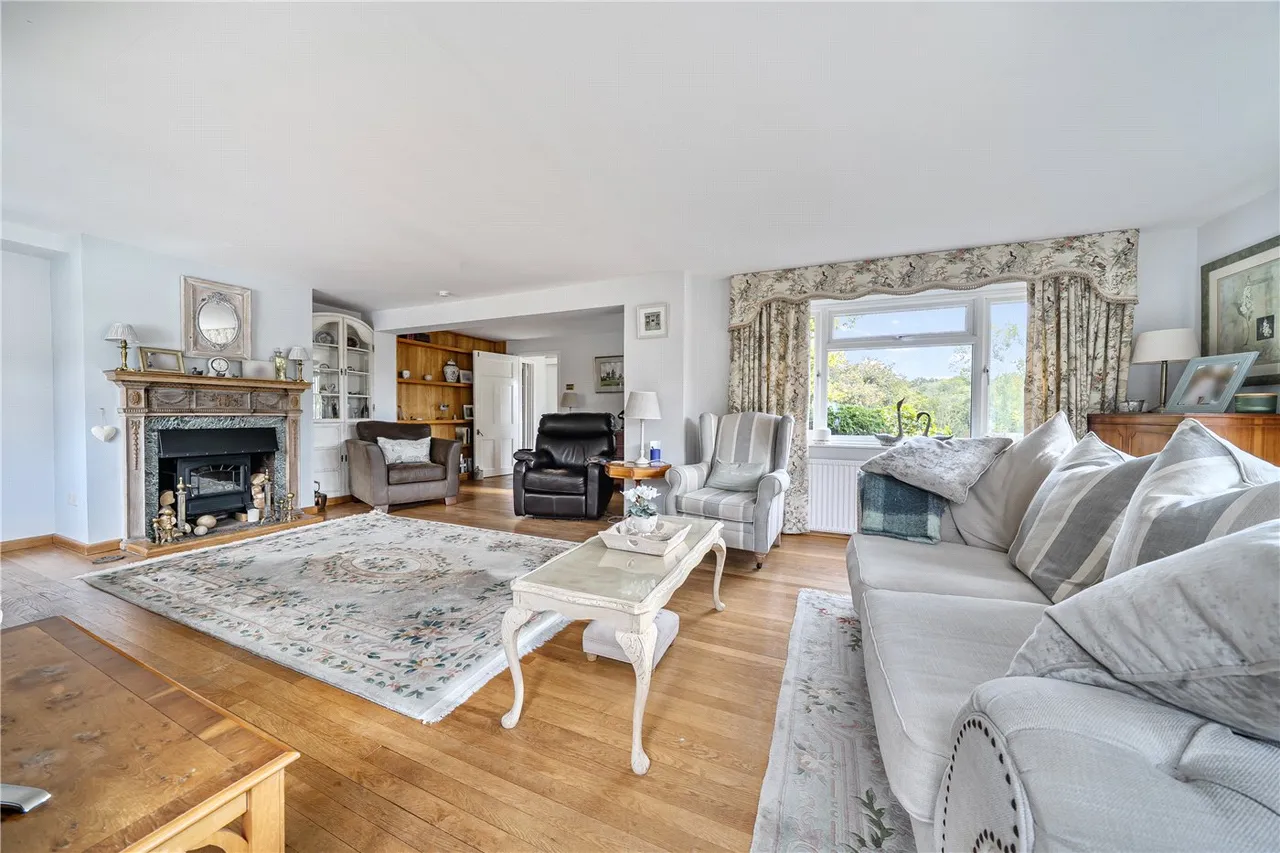 Crookham Common, Thatcham, RG19, photo 16