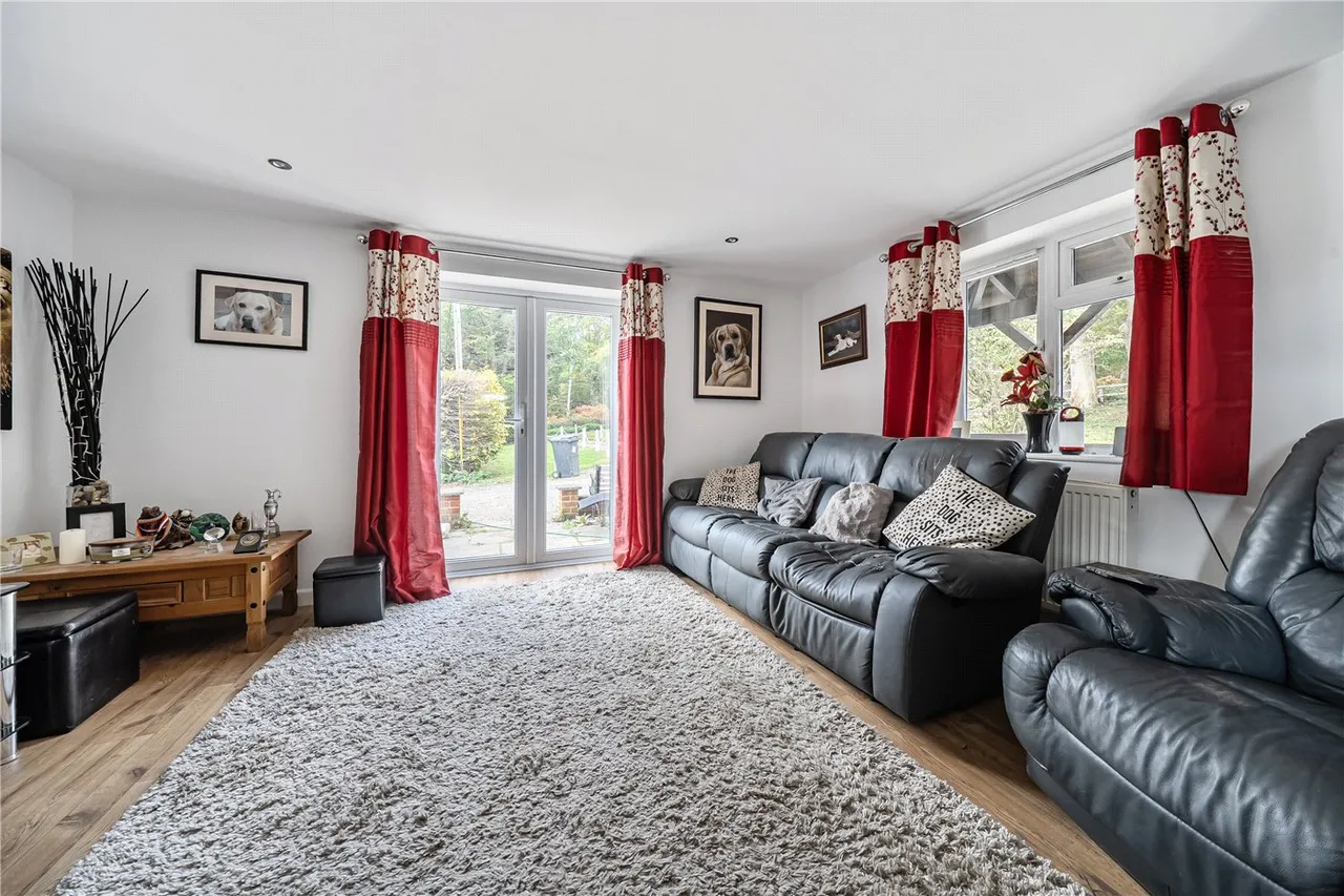 Crookham Common, Thatcham, RG19, photo 10