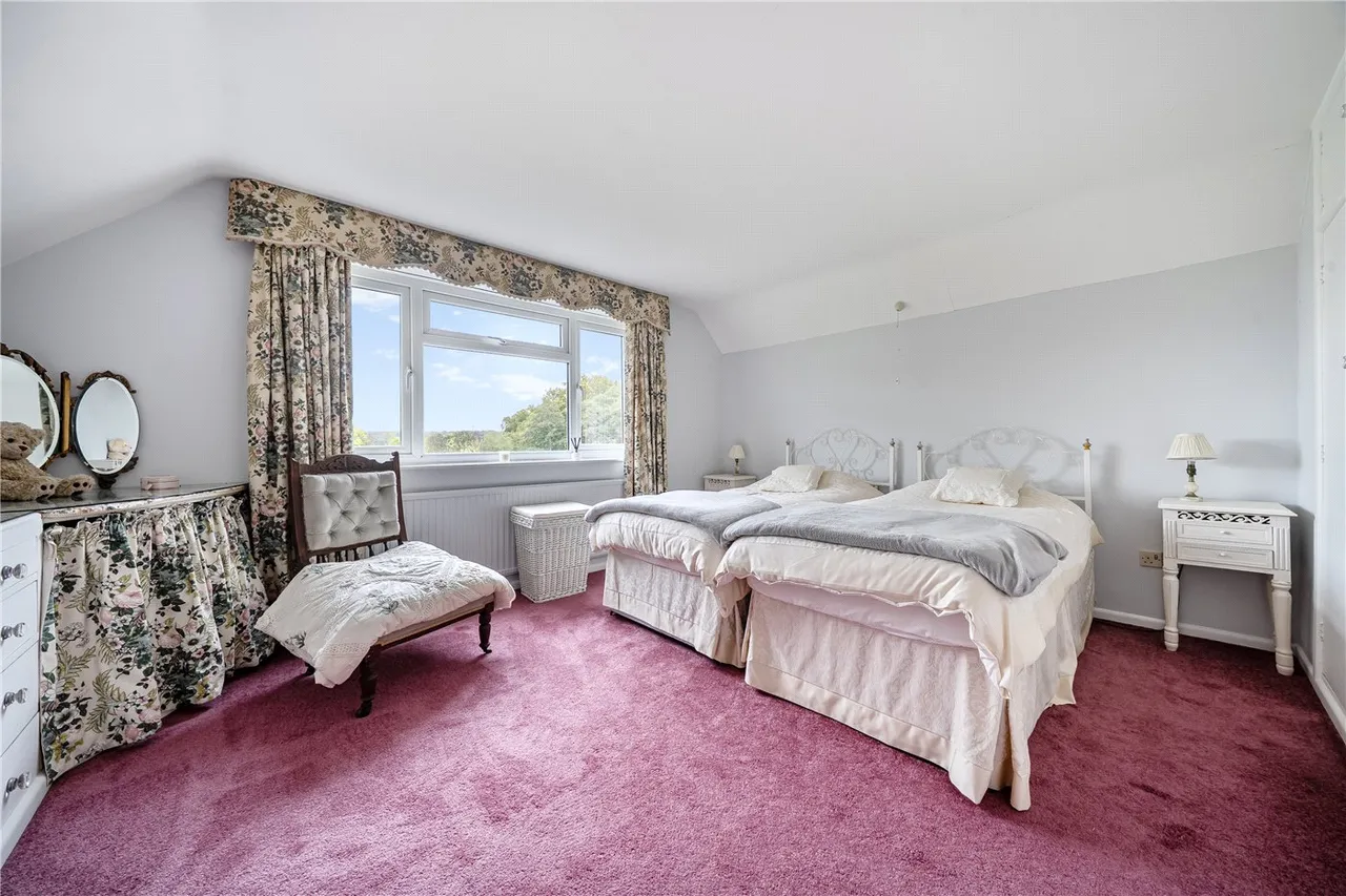 Crookham Common, Thatcham, RG19, photo 21