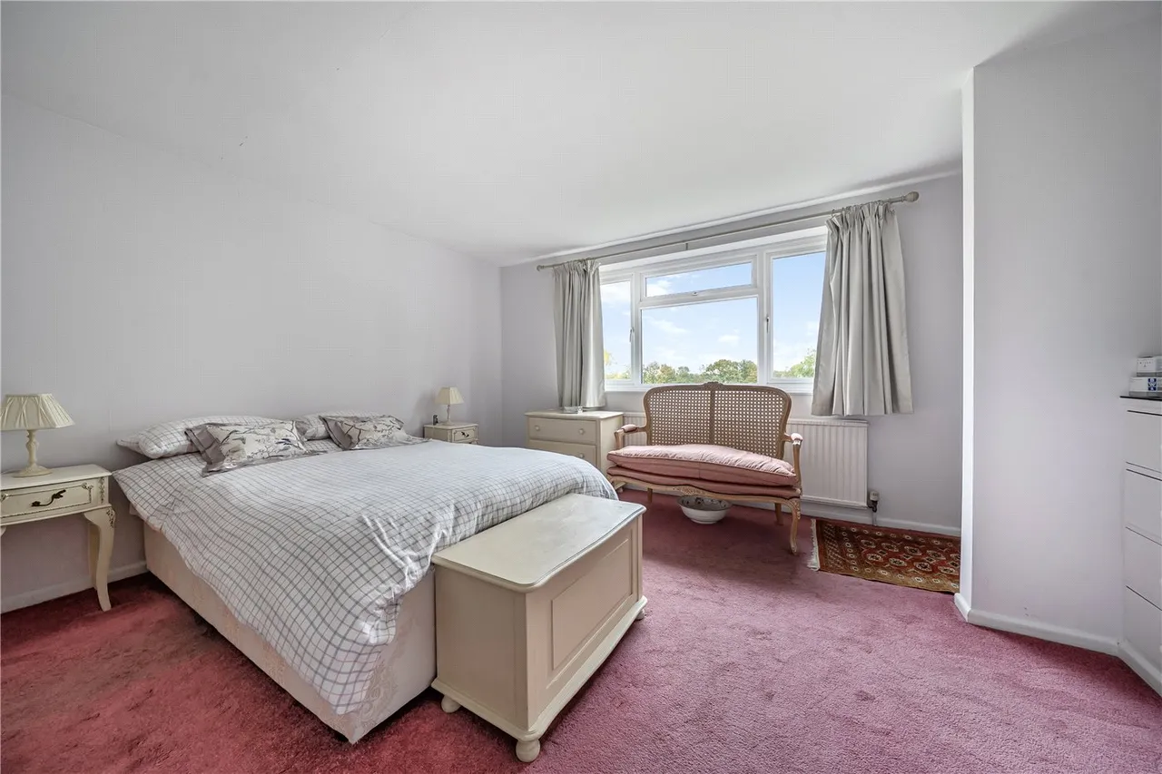 Crookham Common, Thatcham, RG19, photo 27