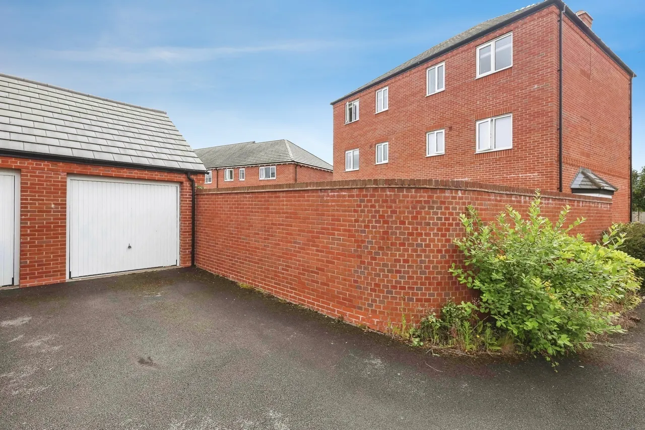 Perrins Way, Worcester, WR3, photo 18
