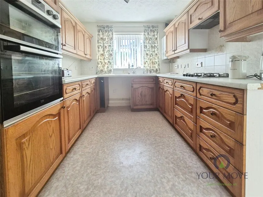Regnum Close, Eastbourne, East Sussex, BN22, photo 8
