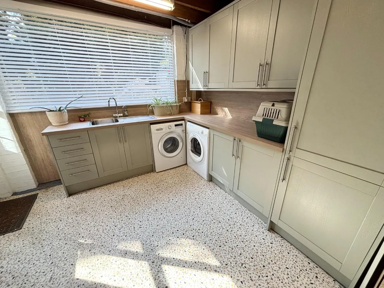 Wilmslow Road, Didsbury, M20, photo 17