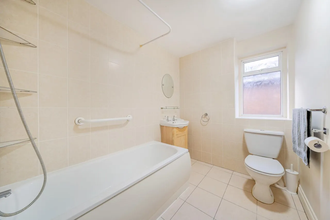 Wedgwood Way, London, SE19, photo 14