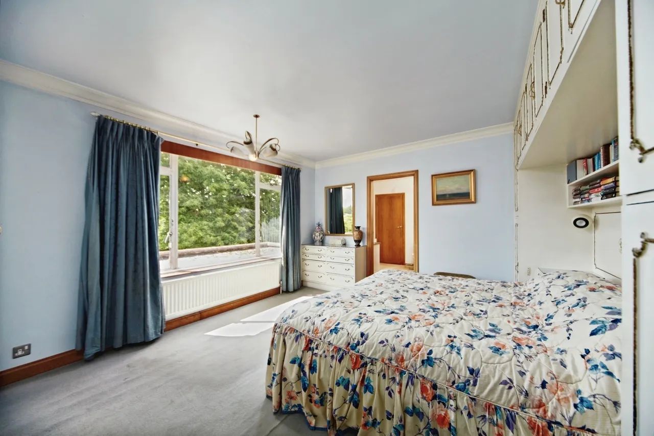 Russell Hill, Purley, CR8, photo 15