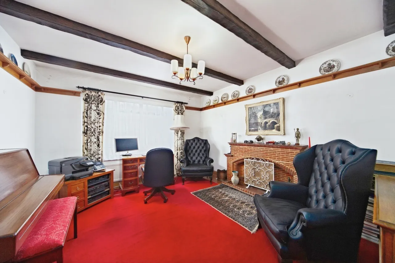 Russell Hill, Purley, CR8, photo 8