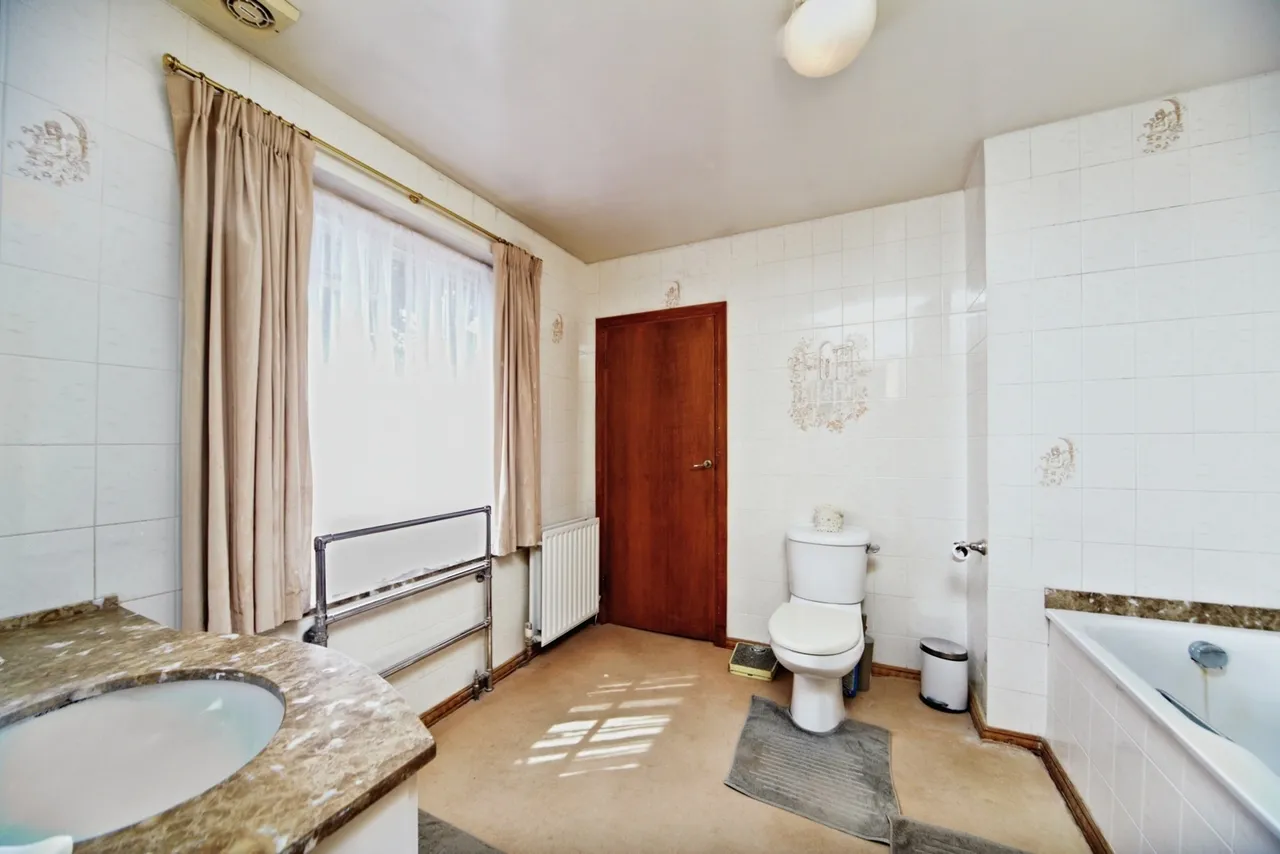 Russell Hill, Purley, CR8, photo 14