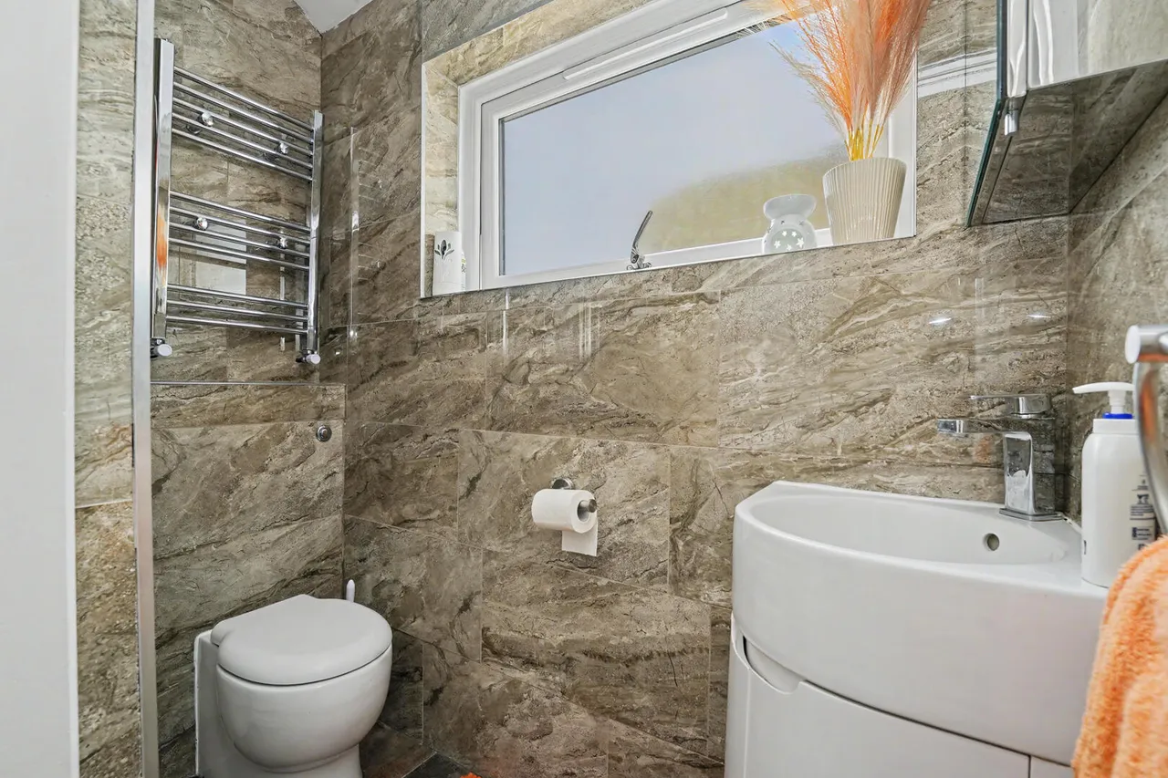Ingersoll Road, Enfield, EN3, photo 11