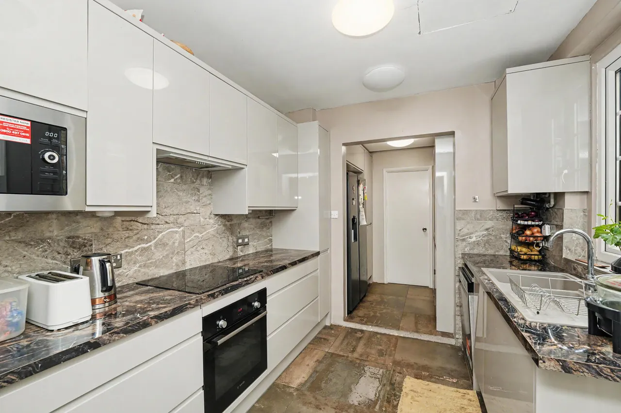 Ingersoll Road, Enfield, EN3, photo 8