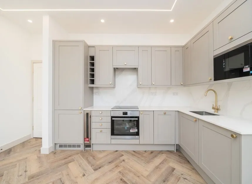 Longfield Street, Southfields, SW18, photo 3