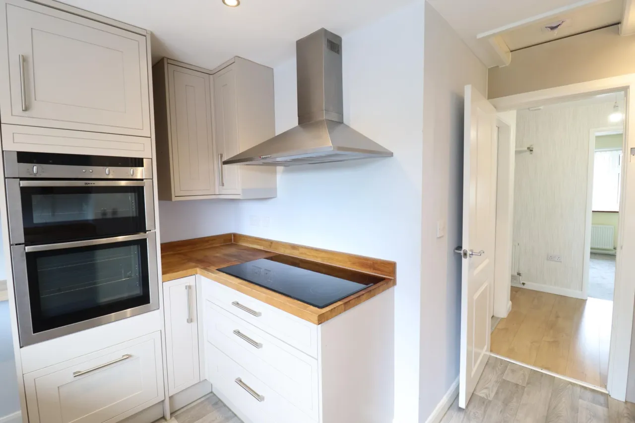 Willows Road, Telford, photo 8